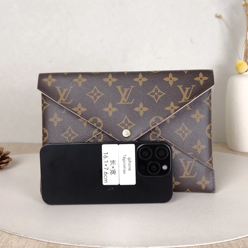 Louis Vuitton Clutch Kirigami Pochette Clutch Monogram PVC Large23 × 0.3 × 16.5 cm — cover view 3 of 5