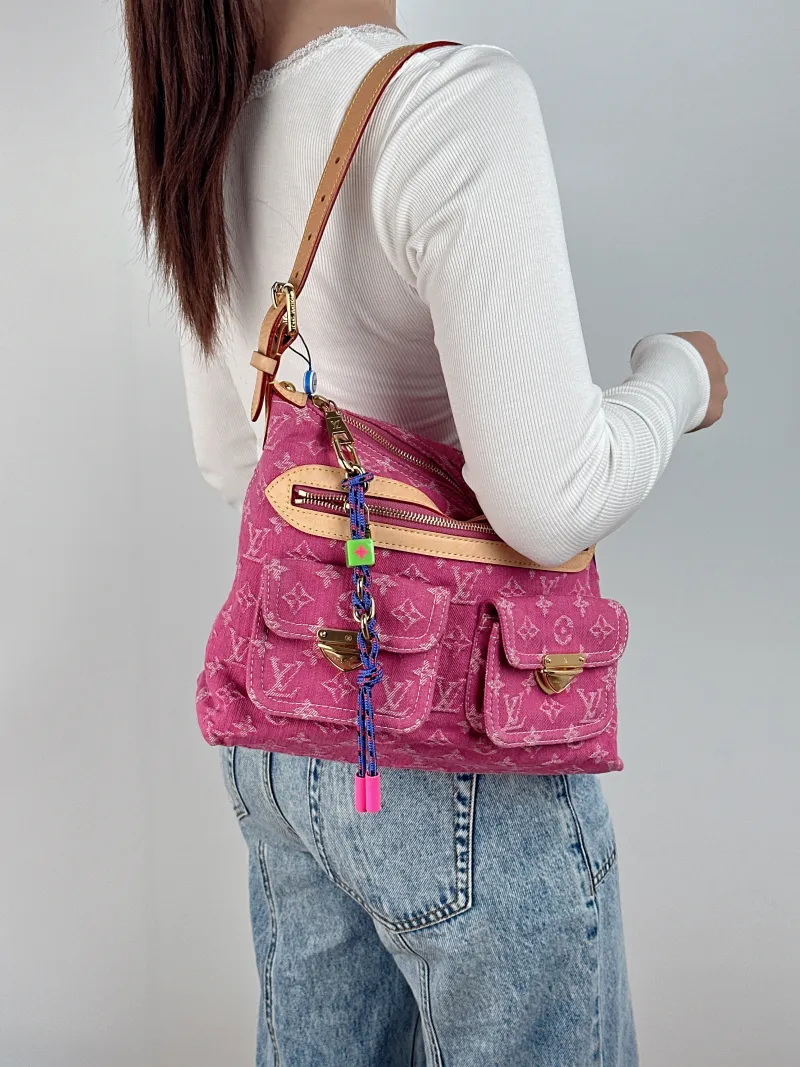 Louis Vuitton Shoulder Bag Baggy hobo Shoulder Bag Pink One Size 30 × 13 × 22 cm — on-model view 2 of 2