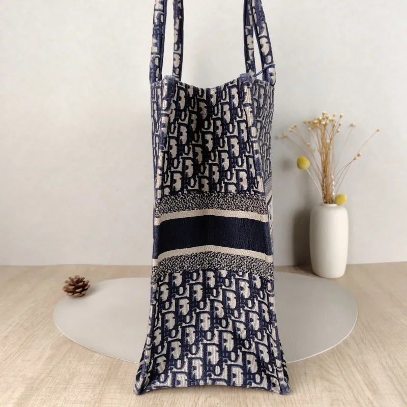DIOR Top Handle Bag Book Tote Blue Canvas Large42 × 18.5 × 35 cm — detail view 2 of 10