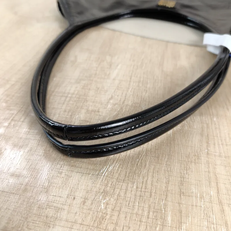 Miumiu Shoulder Bag IVY Tote Shopping Tote Black Patent Leather Medium 35*40 — detail view 8 of 10