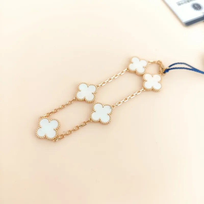 Van Cleef & Arpels Bracelet Alhambra Alhambra Collection Five-Motif Bracelet Pearl · White Mother-of-Pearl 18KY ellow Gold Vintage Small 19cm — cover view 5 of 9