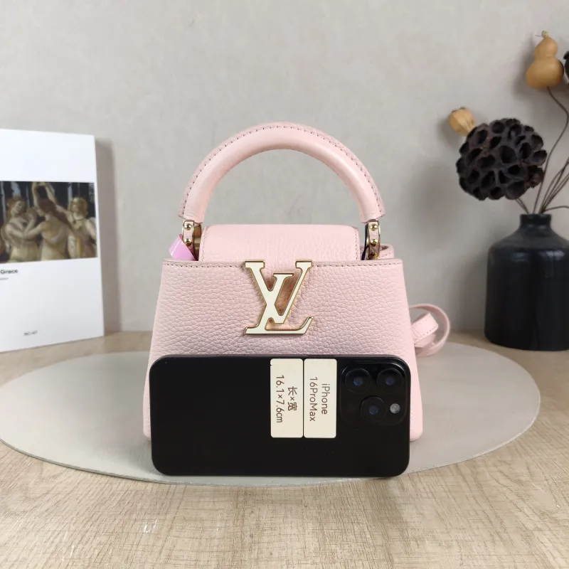 Louis Vuitton Shoulder Bag Capucines Pink Calfskin Mini 21 × 8 × 14 cm — cover view 3 of 6