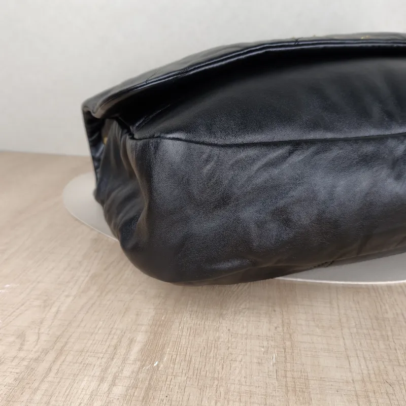 SAINT LAURENT Crossbody Bag Jamie 4.3 Chain Bag Black SL ambskin Large43 × 9 × 29 cm — detail view 2 of 13