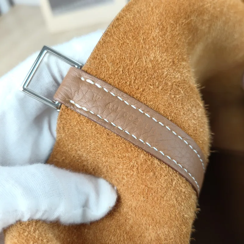 Hermès Top Handle Bag Picotin Lock 22 22 37 Brown TC Calfskin Medium 22 × 17 × 21 cm W — detail view 12 of 12