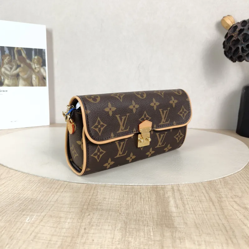 Louis Vuitton Crossbody Bag POCHETTE CAMILLE Monogram PVC One Size 20.5 × 6 × 11 cm — cover view 3 of 5