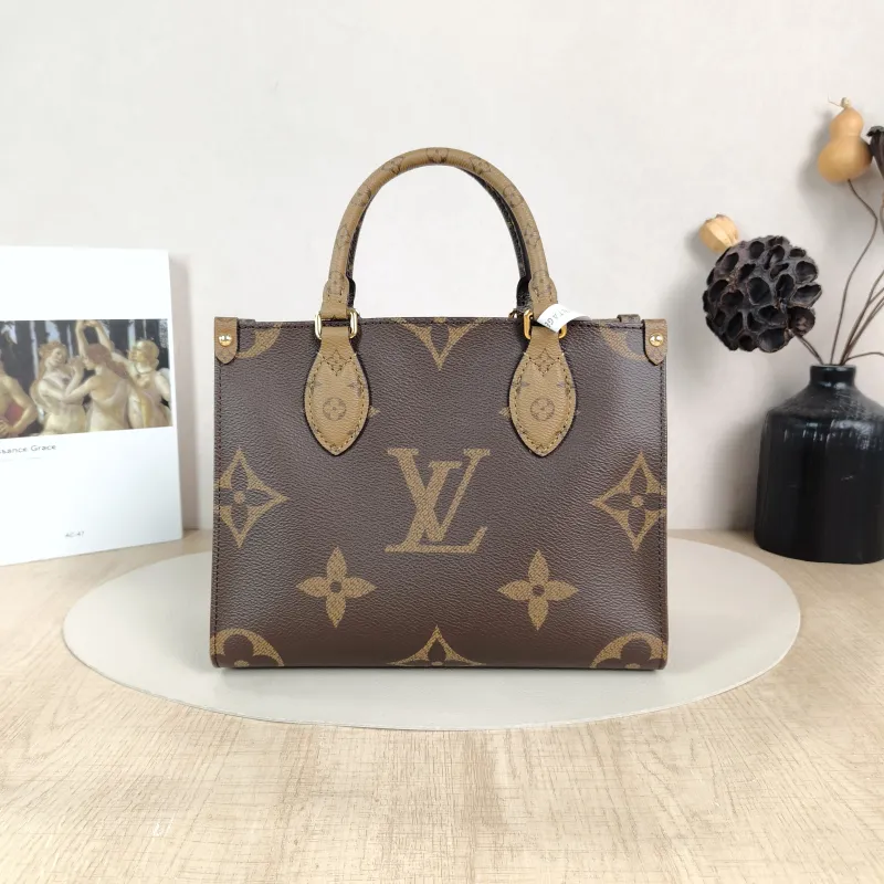 Louis Vuitton Shoulder Bag Onthego Monogram PVC Small 25 × 11.5 × 19 cm