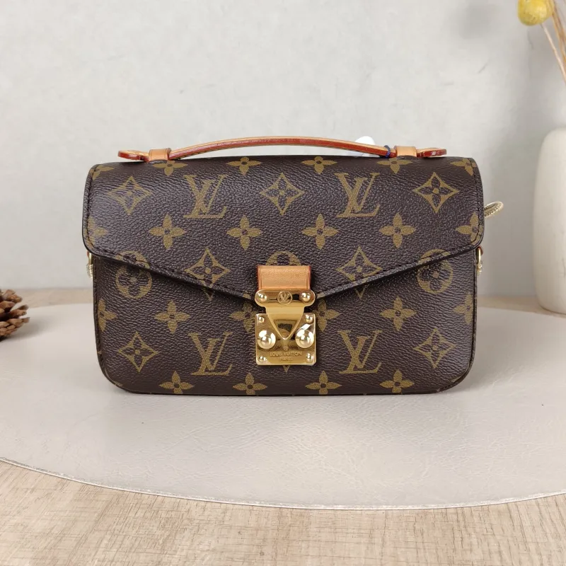 Louis Vuitton Crossbody Bag Pochette Métis East West Monogram PVC Small 21.5 × 6 × 13.5 cm