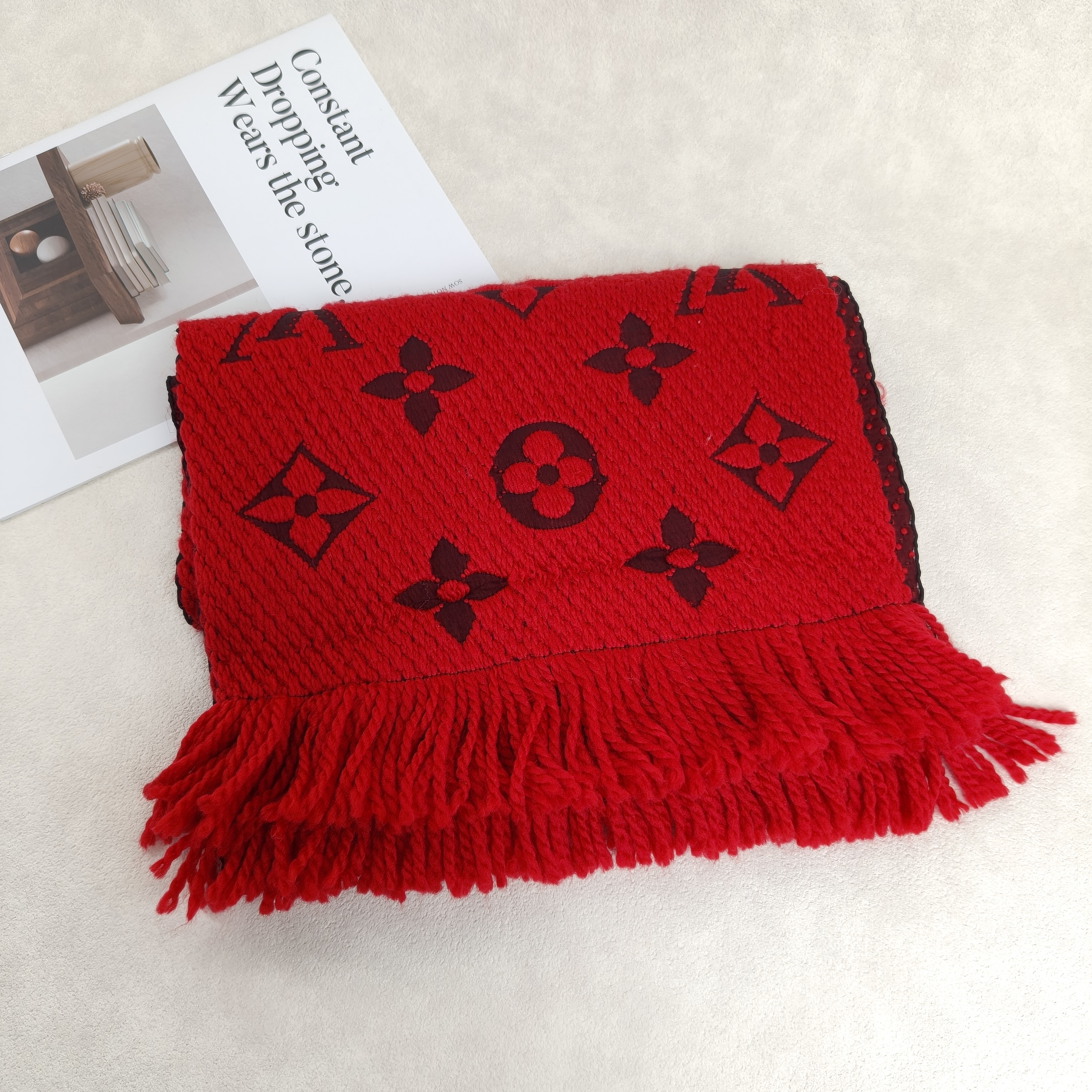Louis Vuitton Scarf Scarf Red Wool155*32 — cover view 3 of 8