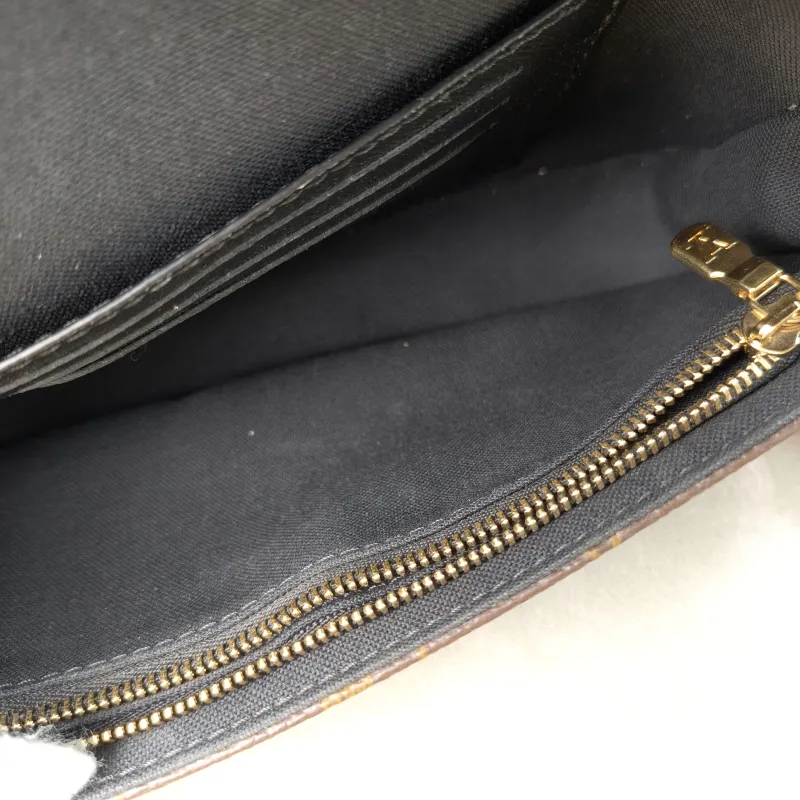 Louis Vuitton Bag — detail view 9 of 13