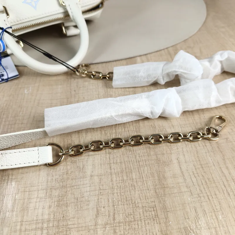 Louis Vuitton Crossbody Bag Speedy20 White · Blue Calfskin One Size 20.5 × 12 × 13.5 cm — detail view 5 of 12
