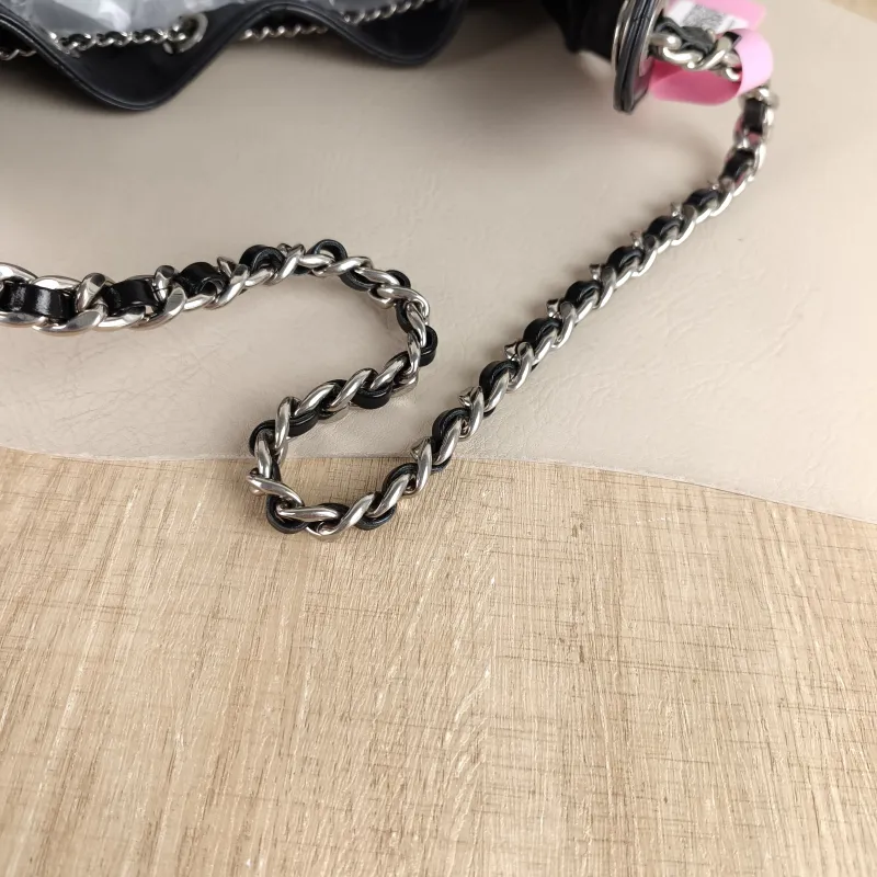 Chanel Shoulder Bag 25Bag Black Waxed Leather Calfskin Small 26 × 14 × 30 cm — detail view 5 of 11
