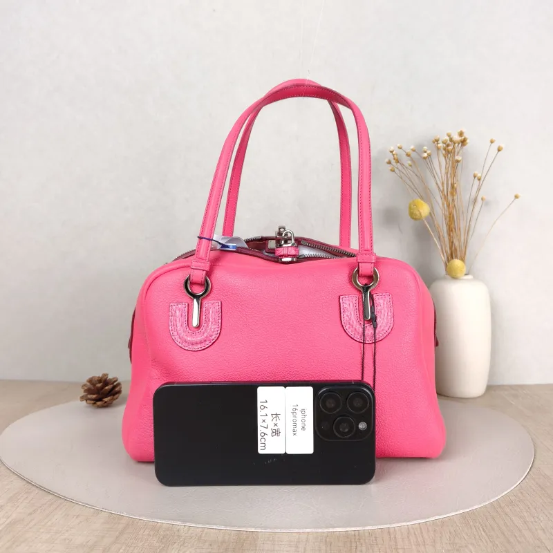 LOEWE Top Handle Bag Red Calfskin One Size 25 × 16 × 17 cm — cover view 2 of 5