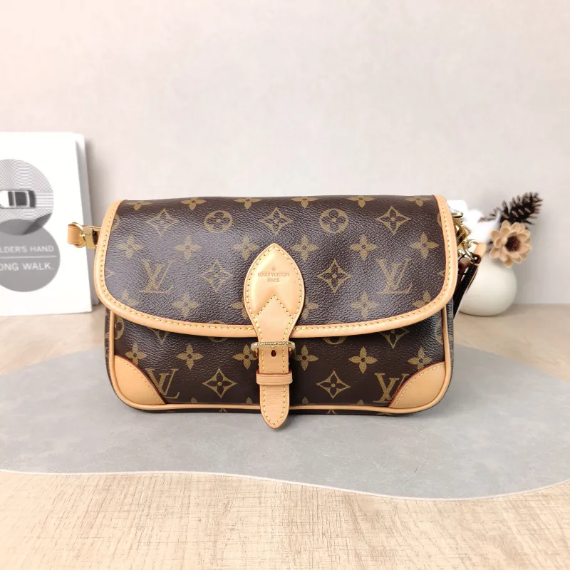 Louis Vuitton Crossbody Bag Diane Baguette Bag Shoulder Strap PVC Small 24 × 9 × 15 cm