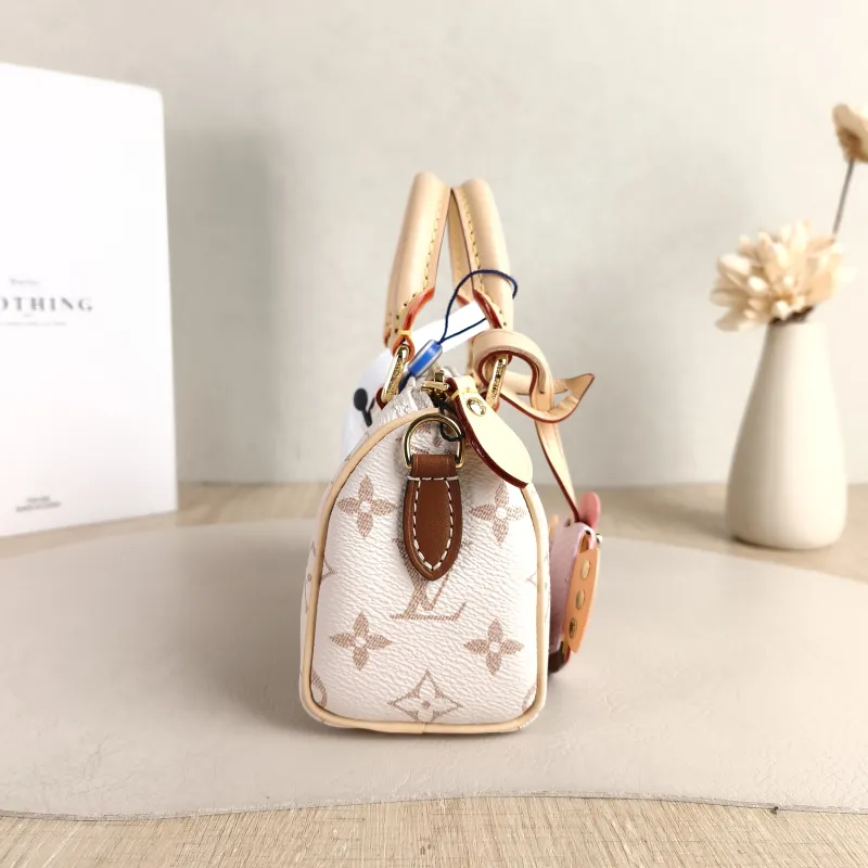 Louis Vuitton Crossbody Bag Speedy Nano PVC nano 16 × 7.5 × 10 cm — detail view 10 of 10
