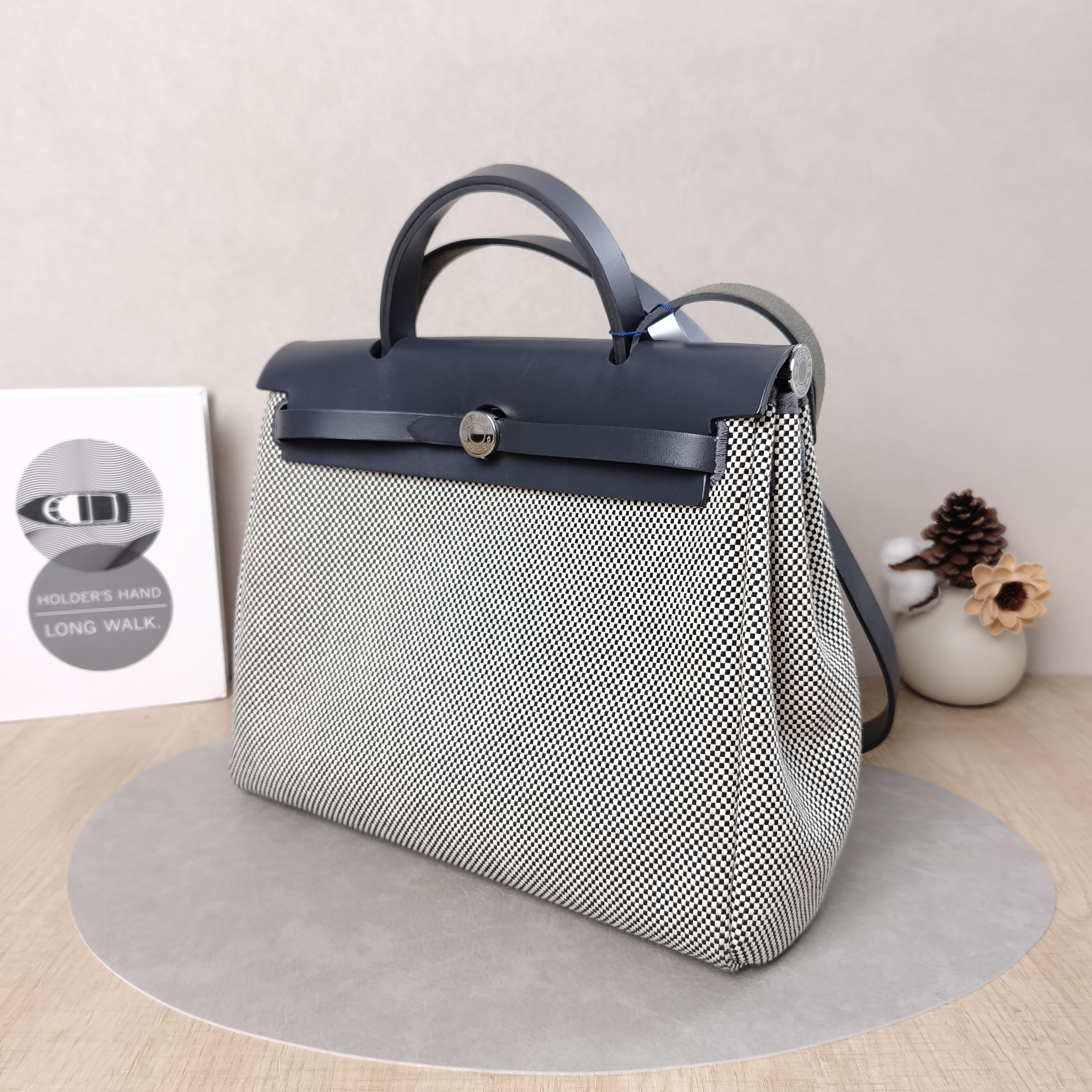 Hermès Crossbody Bag Herbag 31 Colorblock Canvas Medium30.5 × 11 × 25.5 cm — cover view 4 of 6