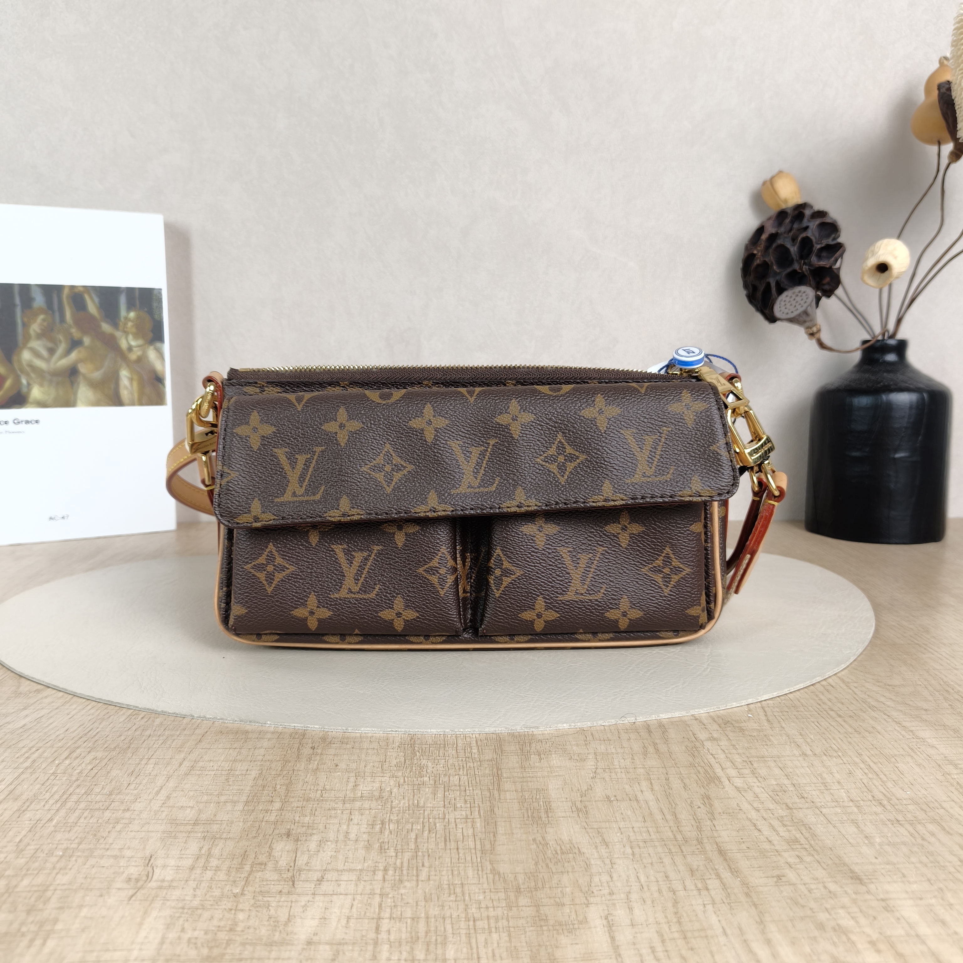 Louis Vuitton Shoulder Bag Vivacité Monogram PVC25 × 8 × 15 cm