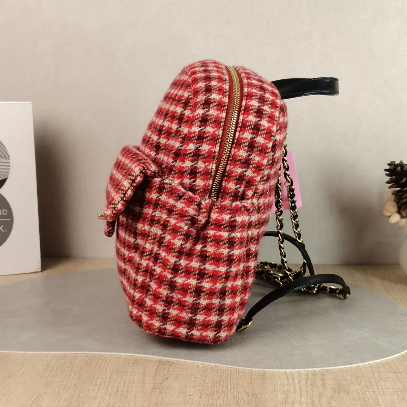 Chanel Backpack Collection Backpack Red One Size 23 × 9 × 23 cm — detail view 2 of 12