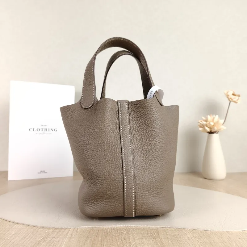 Hermès Top Handle Bag Picotin Lock 18 18 18 TC Calfskin Small 18 × 13 × 18 cm K — cover view 4 of 5