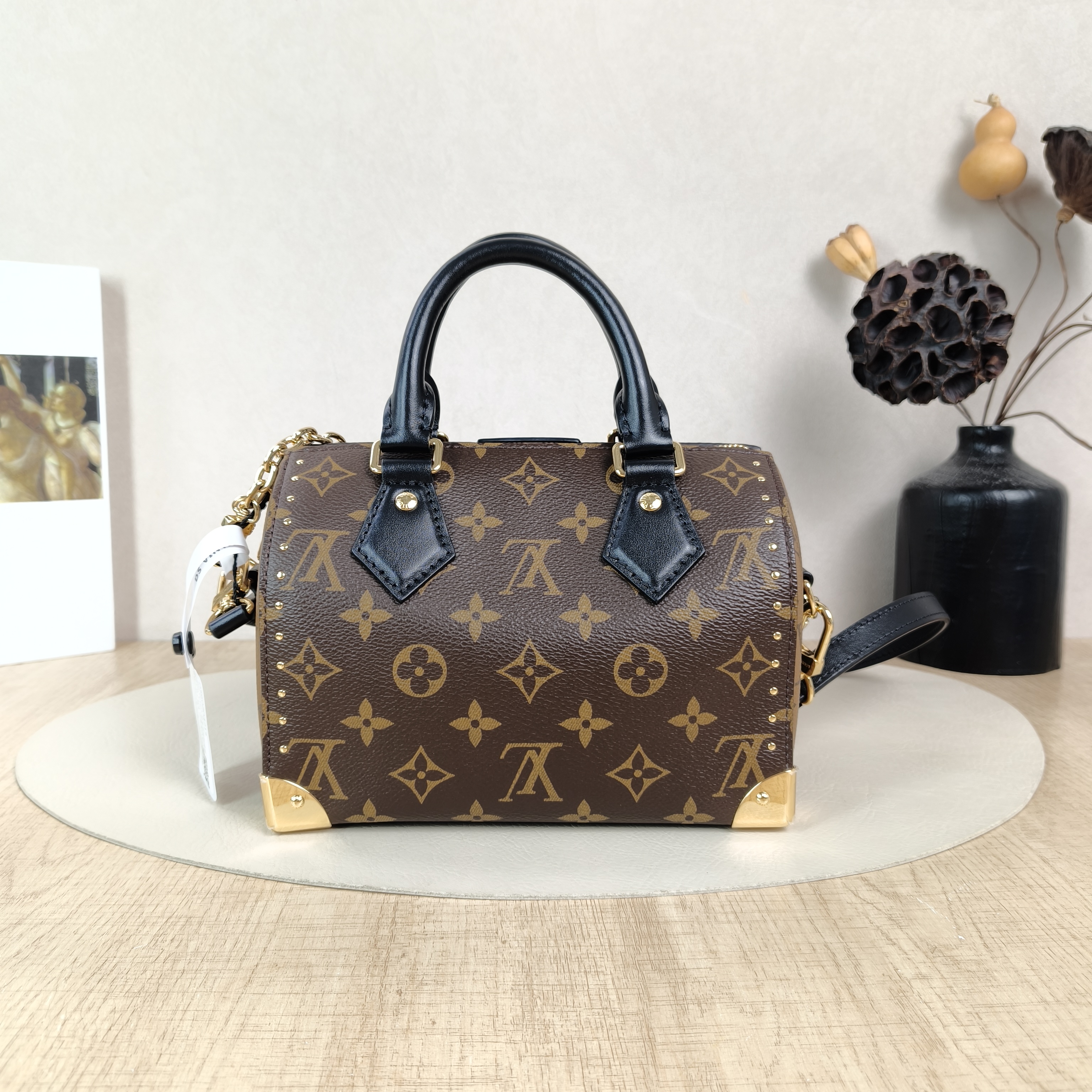 Louis Vuitton Crossbody Bag Speedy Trunk 20Monogram PVC Small20.5 × 11 × 13.5 cm — cover view 6 of 6