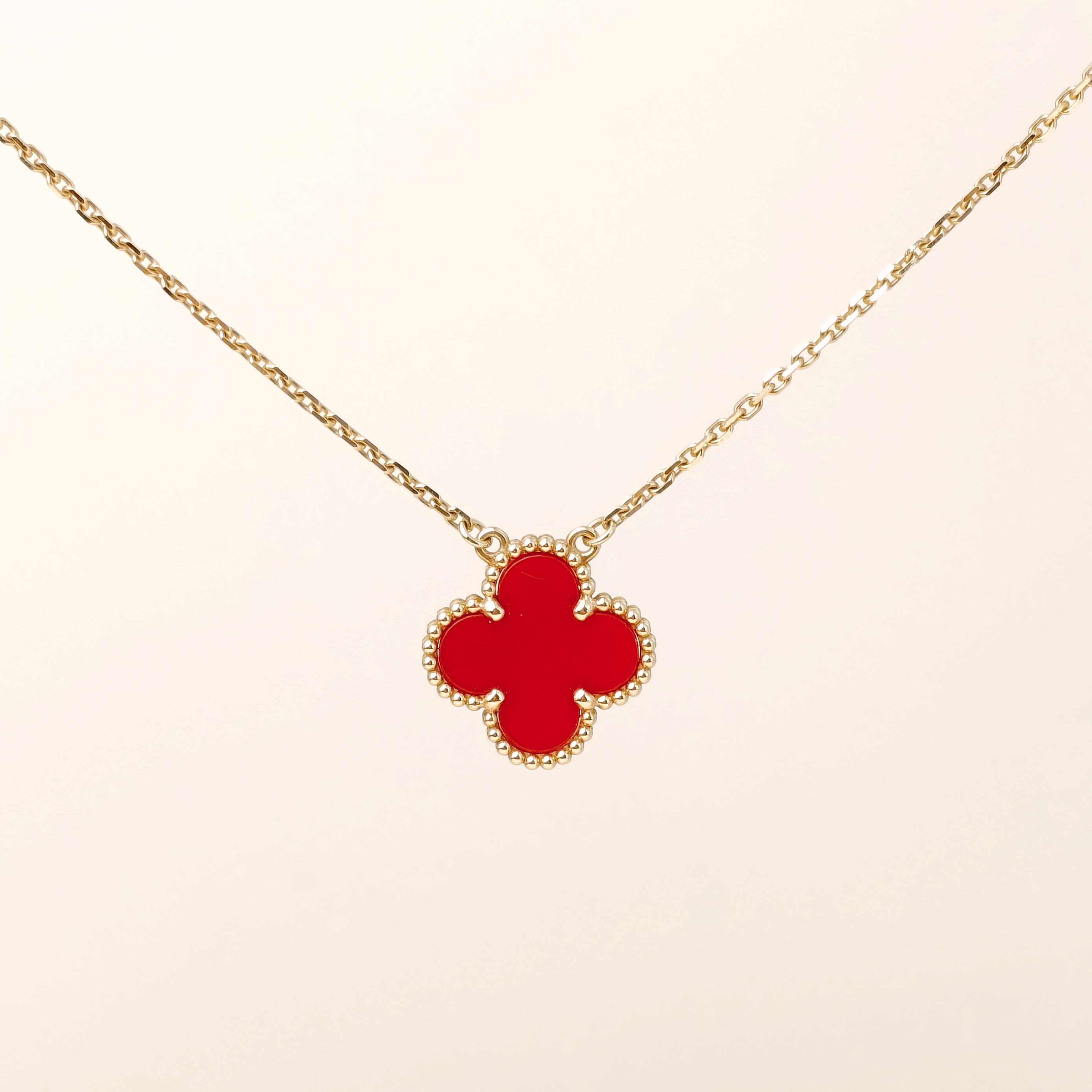 Van Cleef & Arpels Necklace Alhambra Alhambra Collection Necklace 18KY ellow Gold Vintage Small46cm