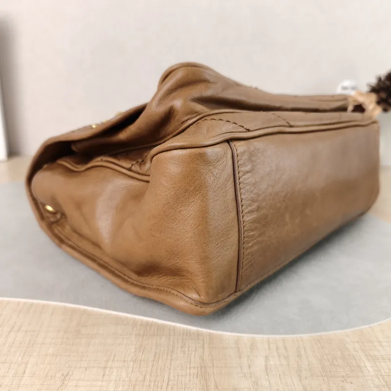 SAINT LAURENT Crossbody Bag Niki Caramel Medium 28 × 8.5 × 20 cm — detail view 2 of 14