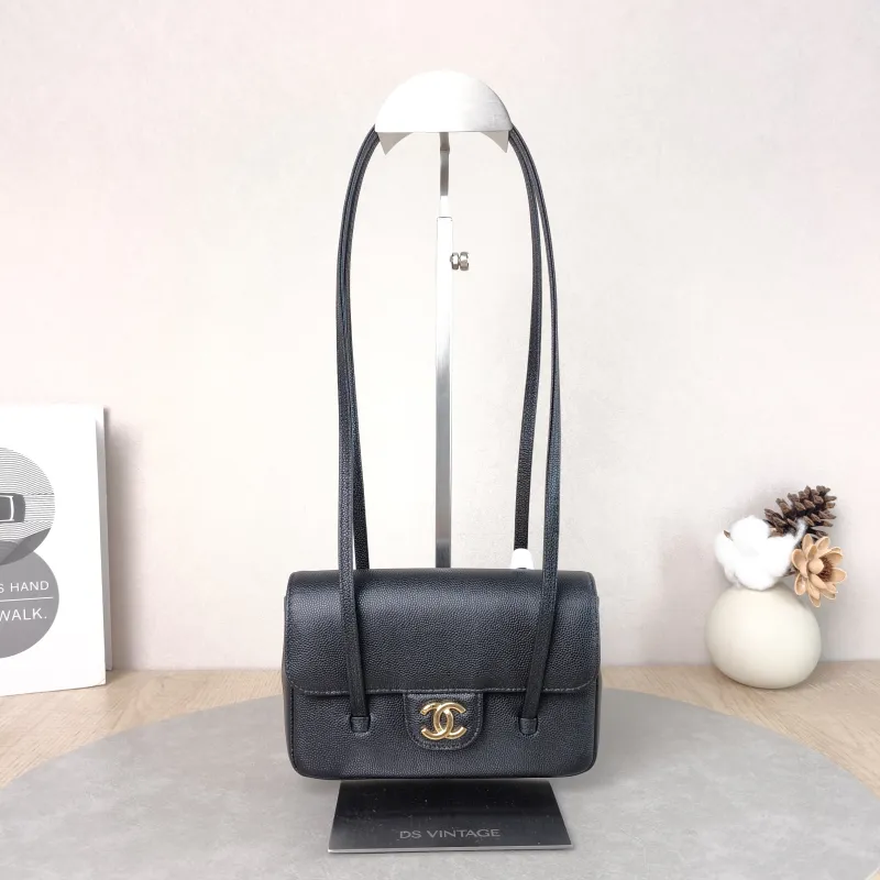 Chanel Crossbody Bag 26p preppy coco Black Grained Calfskin Mini 17 × 5 × 11.5 cm