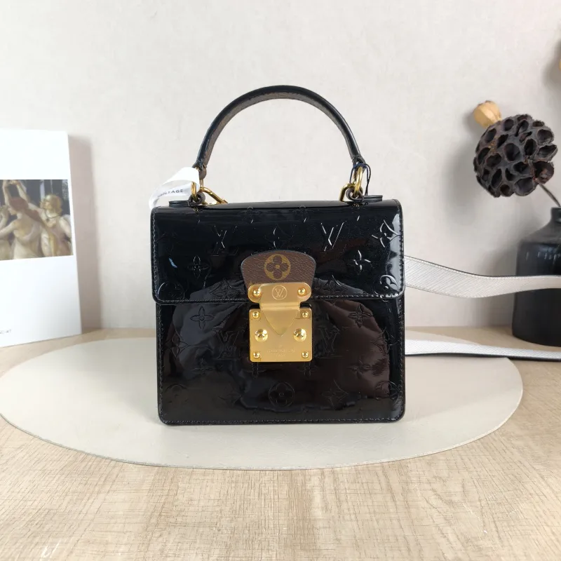 Louis Vuitton Crossbody Bag Spring Street Black Patent Leather · PVC One Size 17 × 8.5 × 16 cm Leather Tag