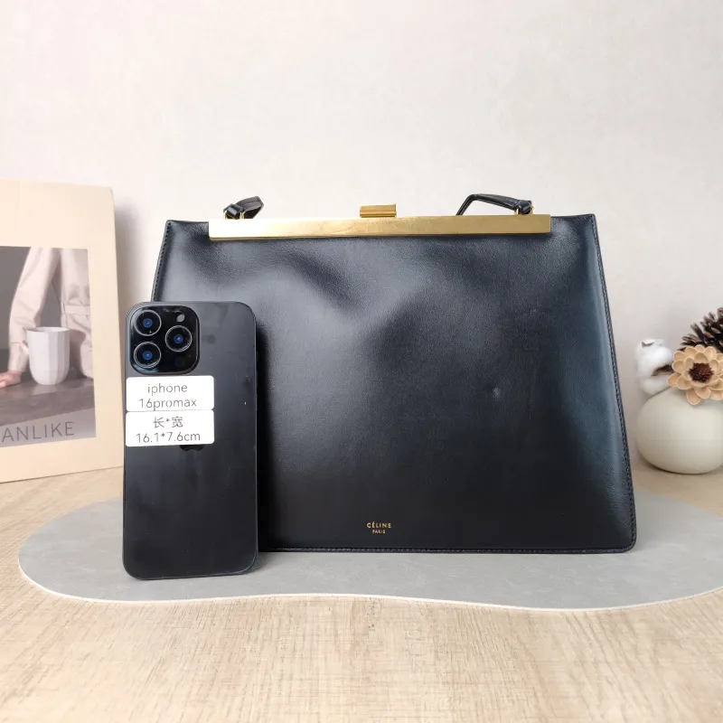 CELINE Shoulder Bag Black Calfskin 32.5 × 9 × 22 cm — cover view 2 of 5