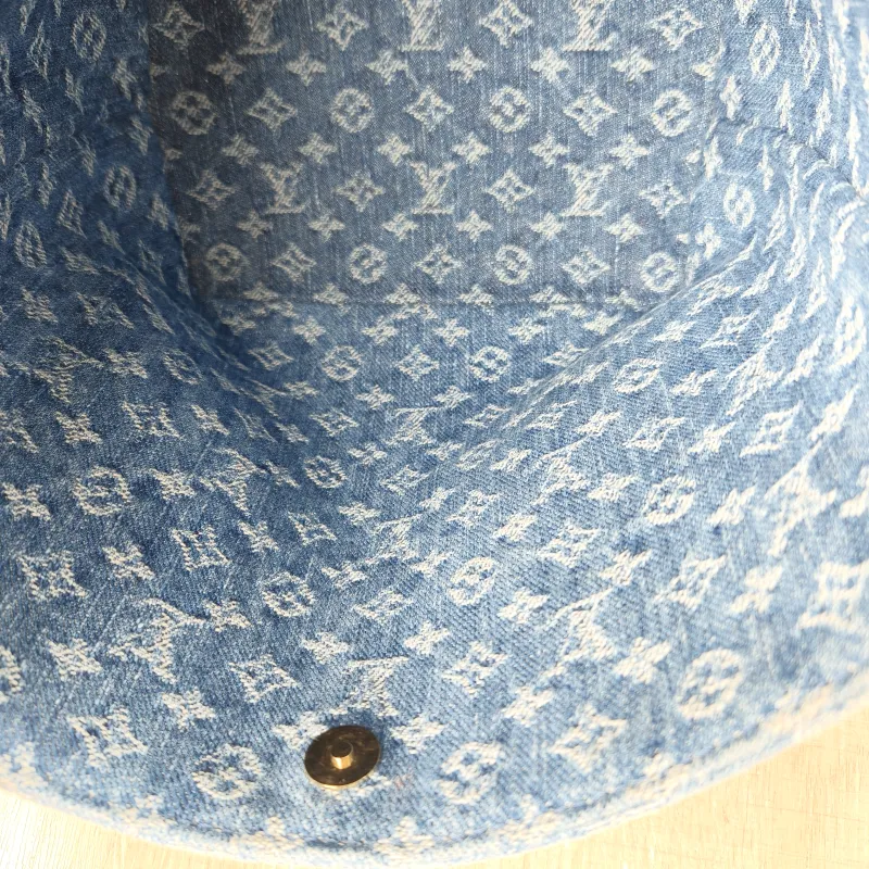 Louis Vuitton Top Handle Bag ALL IN BB Blue BB 16 × 12 × 18 cm — detail view 14 of 17
