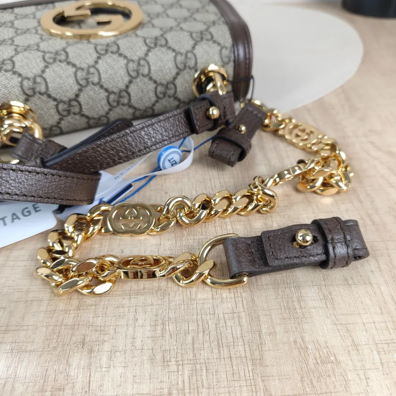 GUCCI Crossbody Bag Blondie Monogram PVC Small21 × 5 × 13 cm — detail view 8 of 14