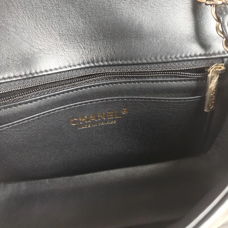 Chanel Crossbody Bag Classic Flap Large Mini CF Mini Black SL ambskin mini 20 × 6 × 12 cm — detail view 2 of 14