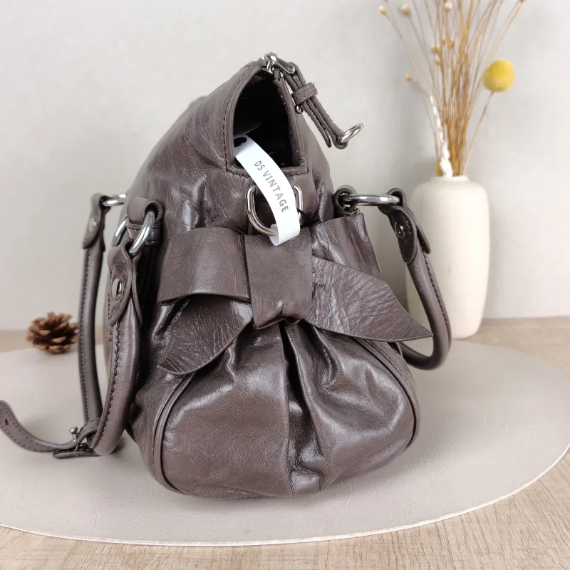 Miumiu Shoulder Bag Ribbon Grey Waxed Leather Small27 × 13 × 16 cm — detail view 3 of 13