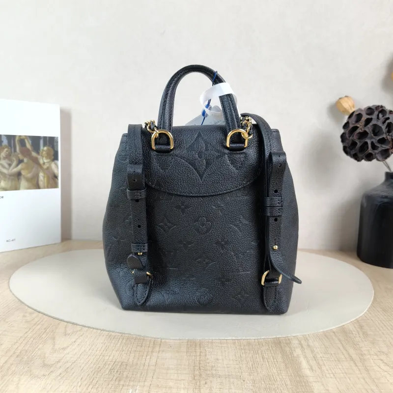 Louis Vuitton Backpack Backup Backpack Black Calfskin One Size20 × 14 × 22 cm — cover view 4 of 5