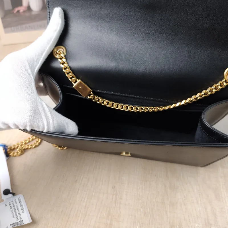 SAINT LAURENT Crossbody Bag KATE Edition Black Calfskin Medium 24 × 5.5 × 14.5 cm — detail view 5 of 13