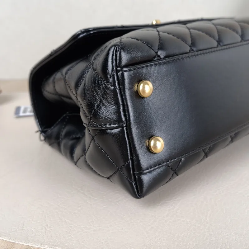 Chanel Crossbody Bag Coco Handle​ Woven Black Calfskin Small24 × 10 × 14 cm — detail view 4 of 14