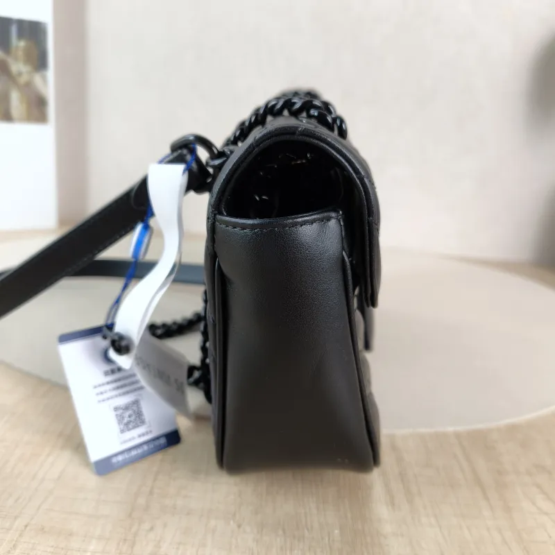GUCCI Crossbody Bag GG Marmont So Black Marmont So Black Black CC alfskin Small 22 × 6 × 13 cm — detail view 8 of 11