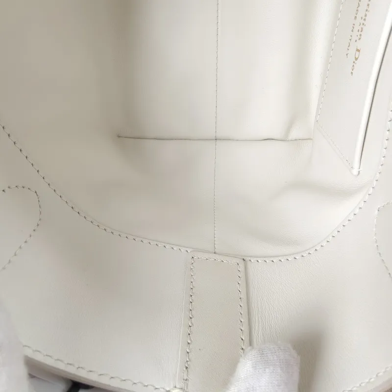 DIOR Shoulder Bag TOUJOURS Edition White Calfskin Mini 13 × 12 × 15 cm — detail view 3 of 11