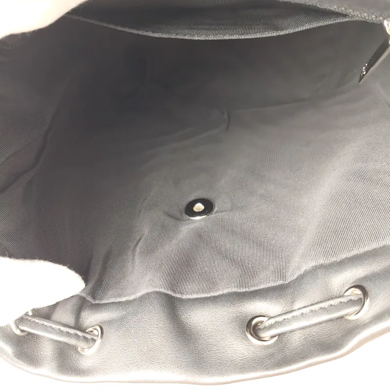 Chanel Backpack Backpack Black Calfskin One Size 21 × 11 × 25 cm 22 — detail view 6 of 11