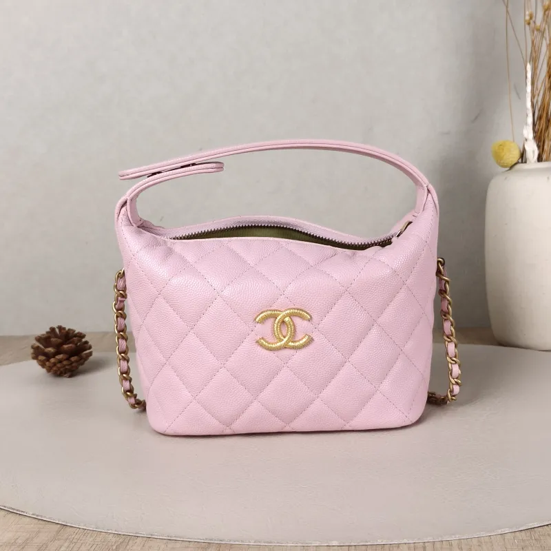 Chanel Crossbody Bag Gold-Tone Hardware Pink Grained Calfskin One Size21.5 × 7.5 × 19 cm