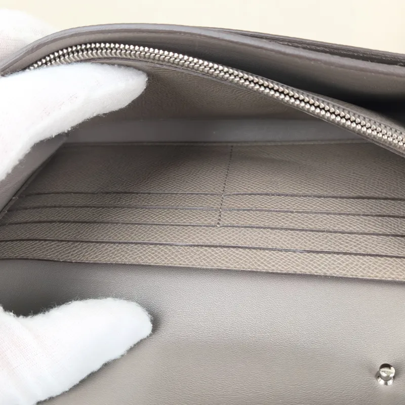 Hermès Crossbody Bag Constance To Go woc Epsom Calfskin One Size20.5 × 2 × 13 cm — detail view 11 of 13