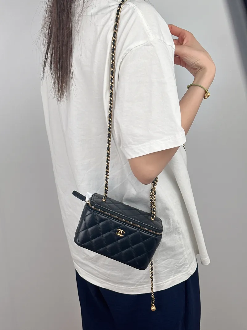 Chanel Crossbody Bag Edition Box Bag Cosmetic Bag Black Lambskin 17 × 8 × 9.5 cm — on-model view 2 of 2