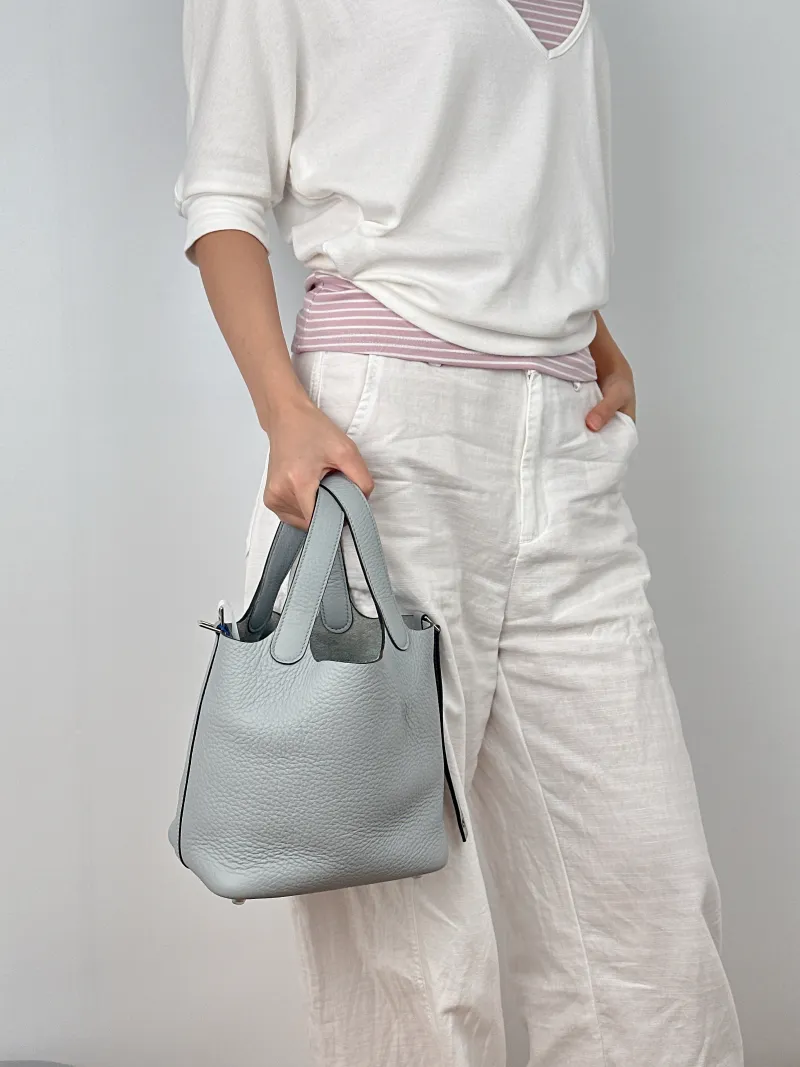 Hermès Top Handle Bag Picotin Lock 18 18 8U TC Calfskin Small18 × 13 × 18 cm — on-model view 1 of 2