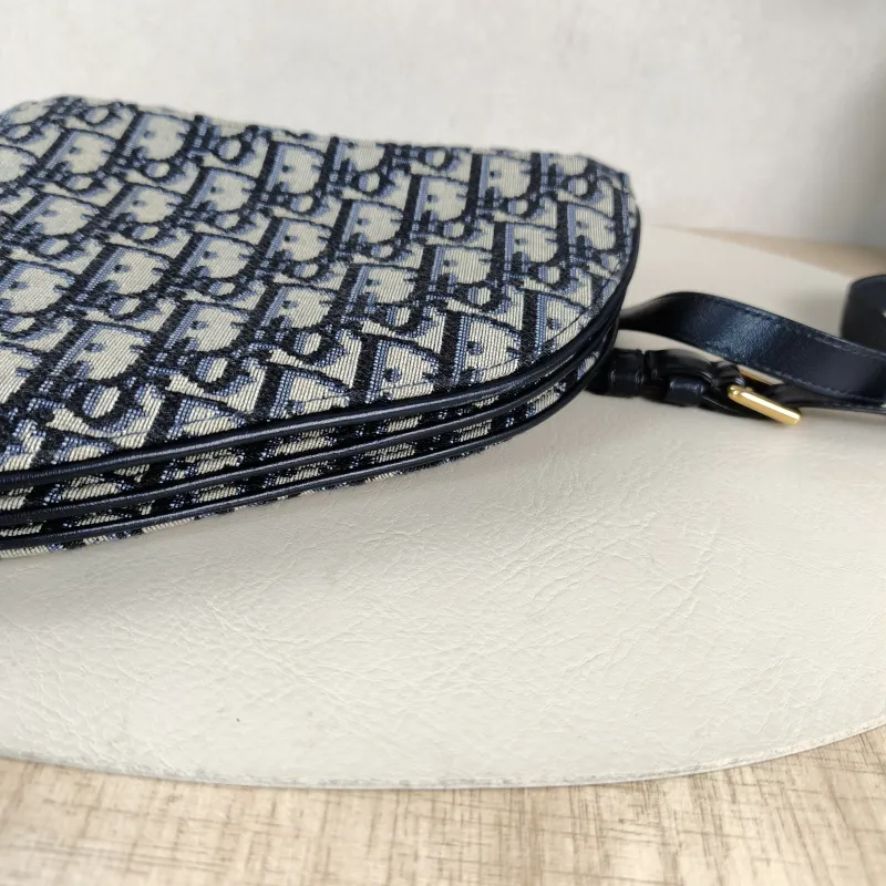 DIOR Crossbody Bag Blue Canvas One Size20 × 2 × 17 cm — detail view 2 of 10