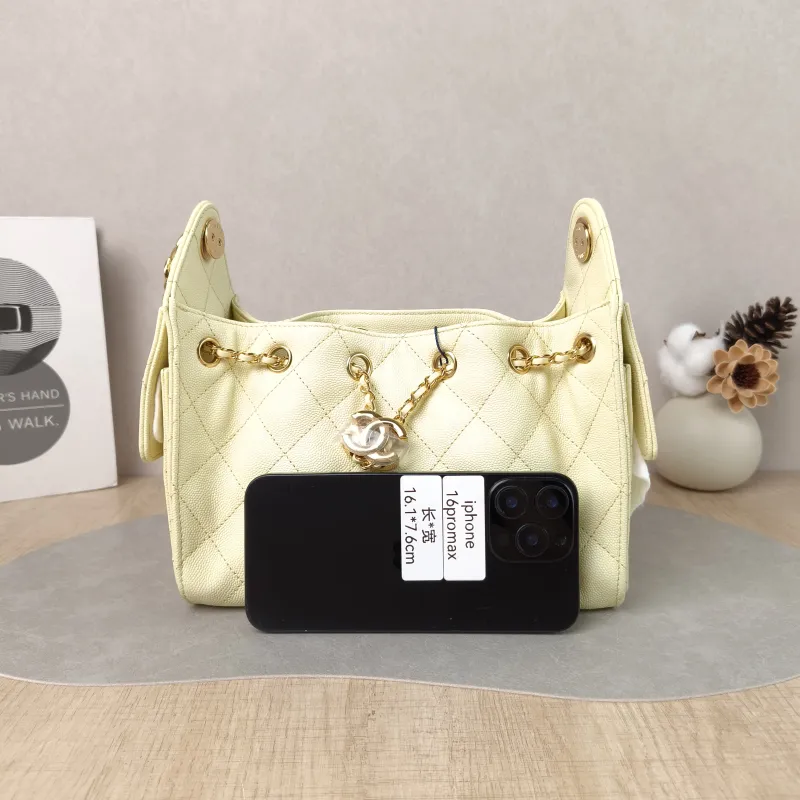 Chanel Crossbody Bag 25Bag Grained Calfskin Mini 22 × 12.5 × 20 cm — cover view 5 of 6