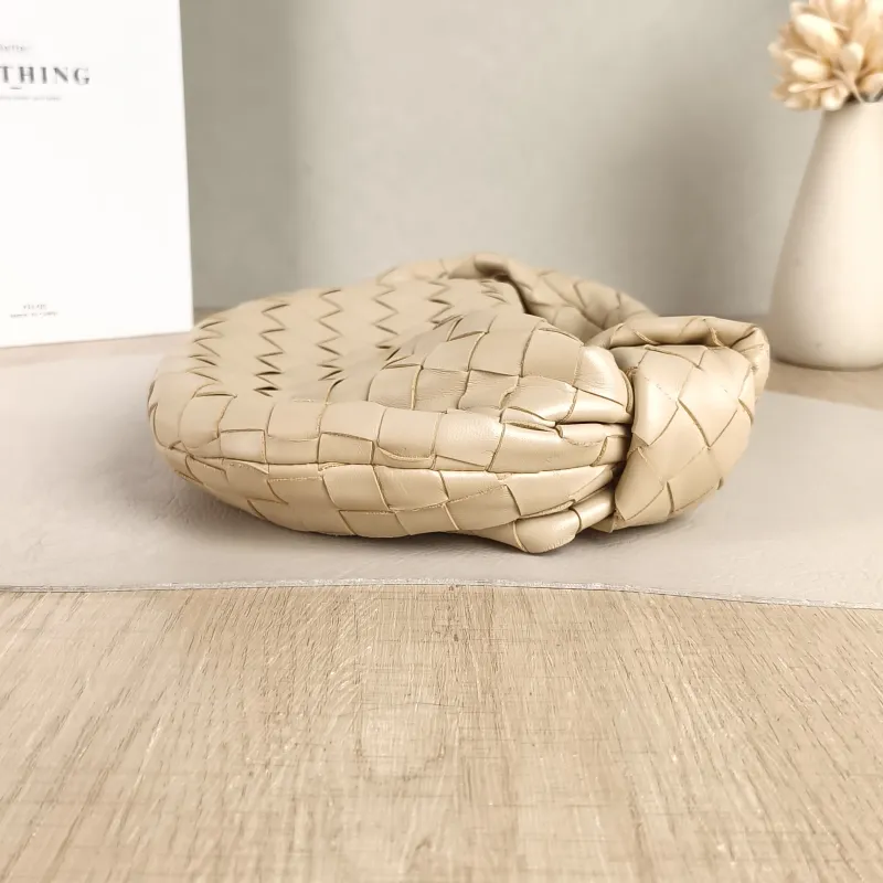 Bottega Veneta Top Handle Bag Jodie Beige Lambskin Mini 28 × 8 × 23 cm — detail view 5 of 10