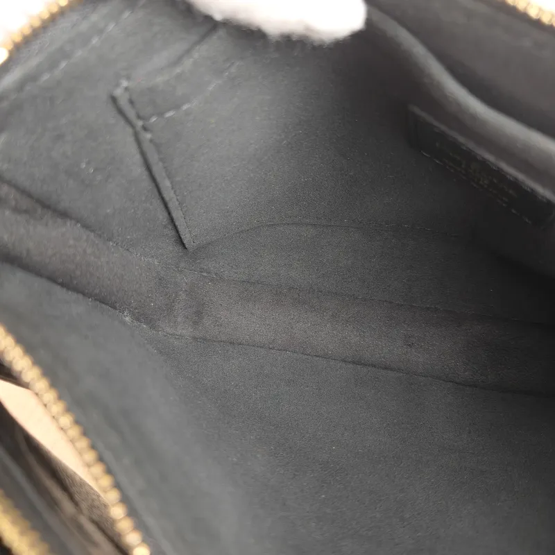 Louis Vuitton Crossbody Bag Multi Pochette Accessoires Black Calfskin Small25 × 4.5 × 14.5 cm — detail view 5 of 8
