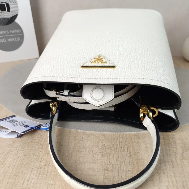 PRADA Shoulder Bag Panier White Calfskin One Size22 × 13 × 23 cm — detail view 4 of 13