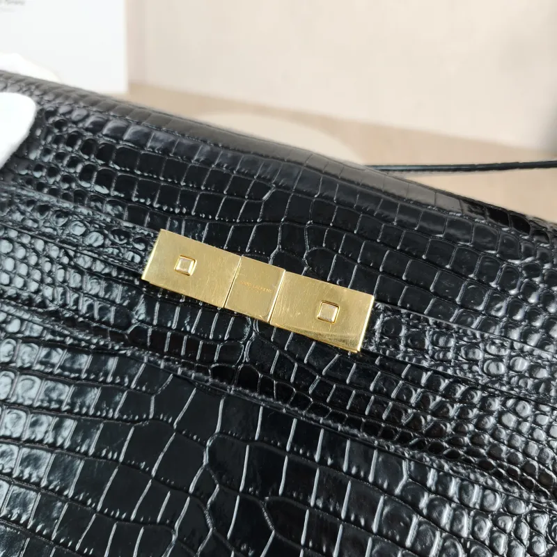 SAINT LAURENT Shoulder Bag MANHATTAN Black Calfskin Medium29 × 7.5 × 20 cm — detail view 13 of 13