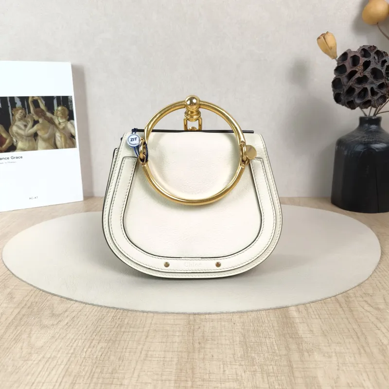 Chloé Crossbody Bagnile Top Handle Crossbody Bag White Calfskin One Size19 × 6 × 16 cm