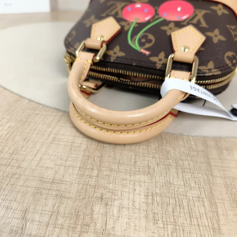 Louis Vuitton Crossbody Bag Alma Nano Monogram · PV Cnano18 × 8 × 12 cm — detail view 11 of 12